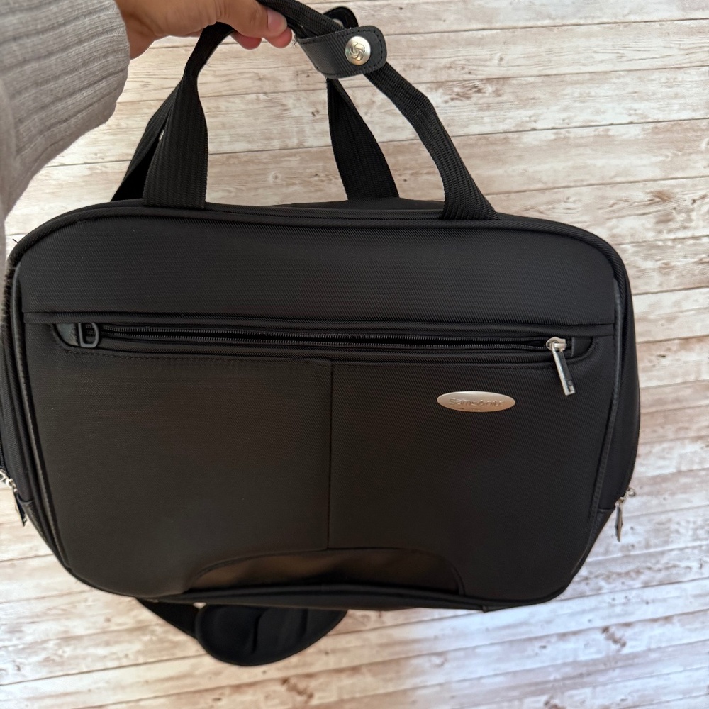 Samsonite shoulder bag